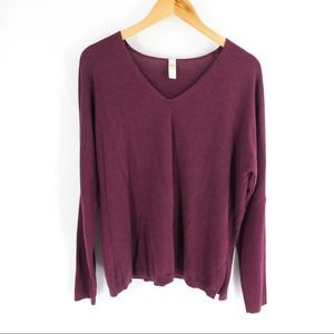 Lole Women's V-Neck Sweater in Burgundy